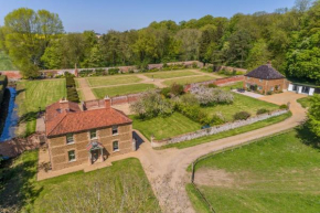 Cottages in the Walled Garden 12